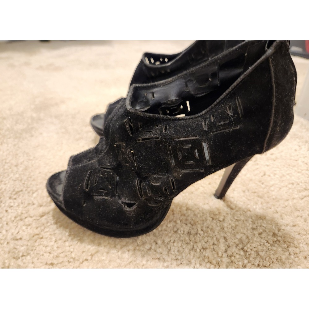 Black Laser Cut Peep Toe Stiletto Ankle Booties with Back Zipper Size 8.5